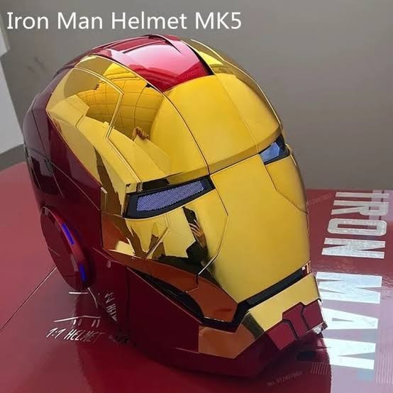 IRON MAN MARK 5 / MARK V 1 : 1 SCALE VOICE AND TOUCH HELMET