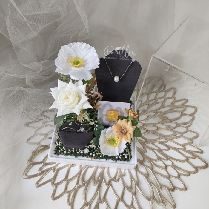 Box Mahar Pernikahan Box Mahar Perhiasan dan Logam Mulia - Belva