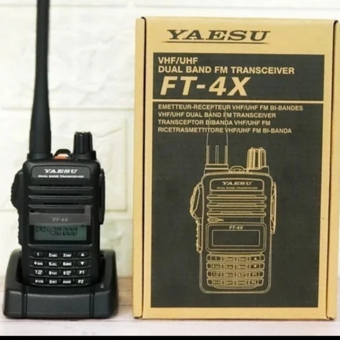 HT YAESU FT-4X DUAL BAND ORI YAESU FT 4X DUALBAND YAESU 4X