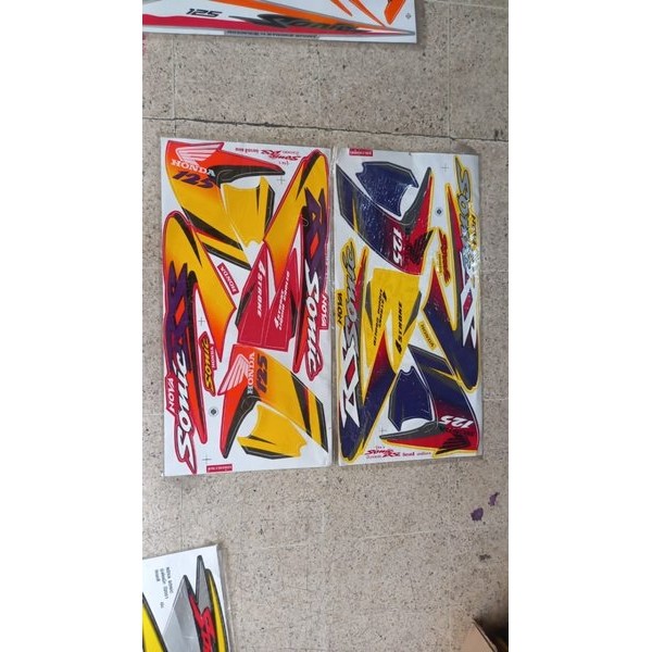 Original Impor Thailand Nova Sonic 125 Old Merah Kuning Karbu  Nos Striping Stiker Full Set Bodi Liv