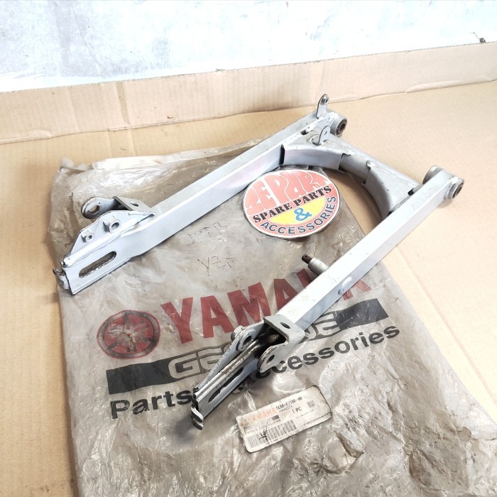 Sasis Garpu Swing Arem Jupiter Ori Yamaha 5Lm-F2110-00 Fork Arm Termurah Langka