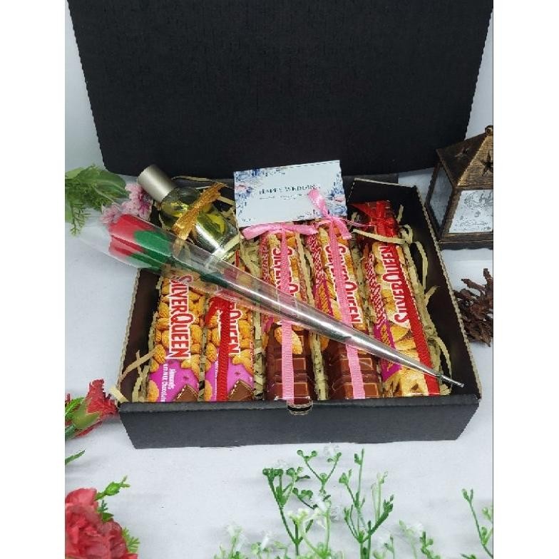 

df-7 Hadiah valentine coklat buket hampers gift box ulang tahun wisuda Termurah