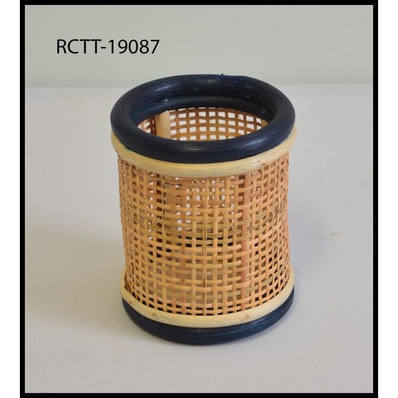 

Rattan Pencil/Pen Holder/Kotak Pensil/Tempat Pensil Rotan/Rctt 19087