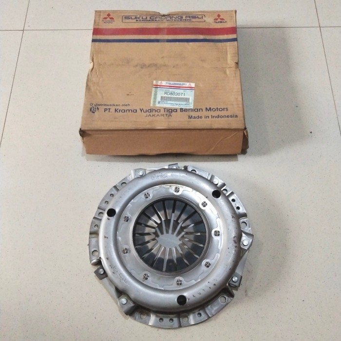 Matahari L300 Bensin Orisinil MD802071 Sparepart Matahari L300 Bensin