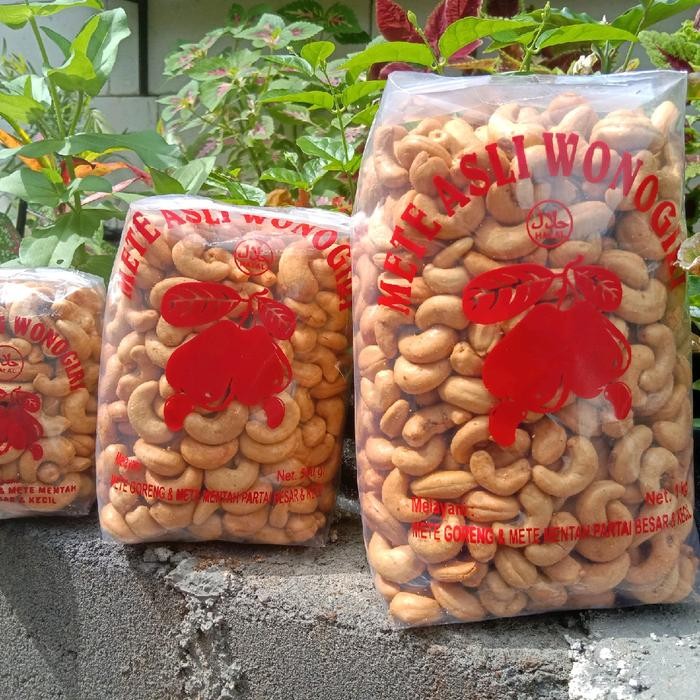 

BARANG TERLARIS kacang Mete matang gurih Bawang(1kg) Food