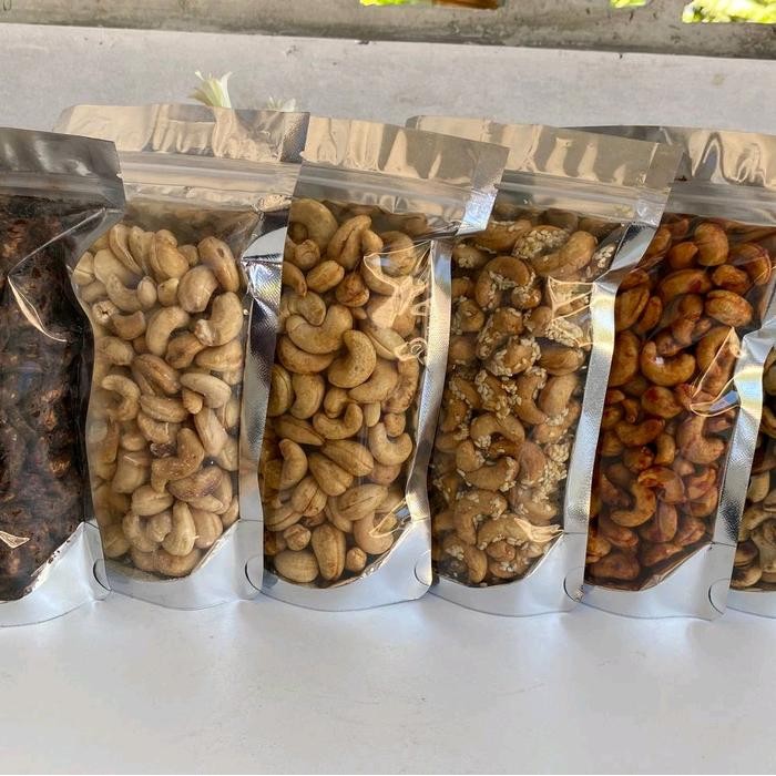 

BARANG TERLARIS (mix 6rasa) kacang mete wonogiri almond