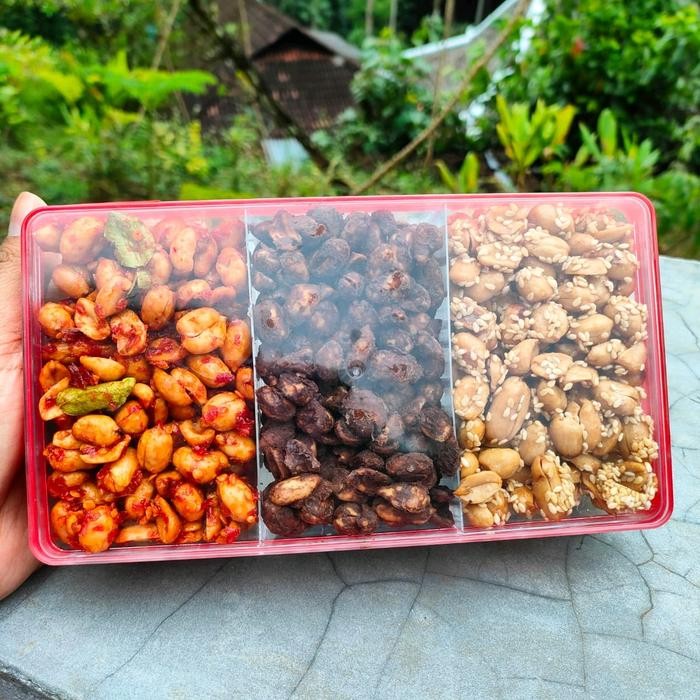 

BARANG TERLARIS KACANG TANAH MIX 3 VARIAN RASA/ CAMILAN KACANG TANAH