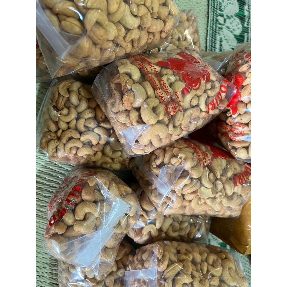 

BARANG TERLARIS PROMO KACANG METE WONOGIRI GORENG GURIH BAWANG mede food Snacks Cemilan