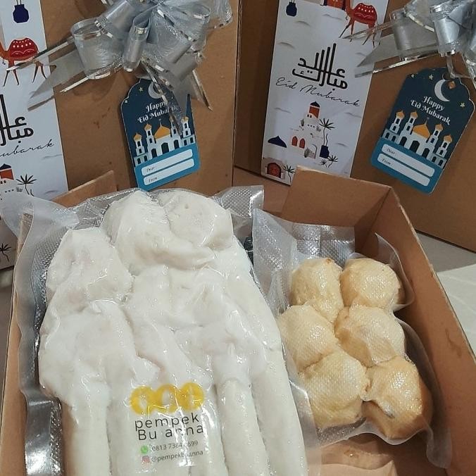 

Murah Hampers Box Isi 20 Pempek