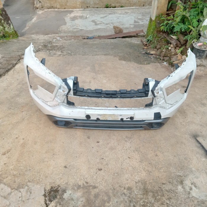 bumper Mitsubishi new xpander facelift ultimate 2021-2022