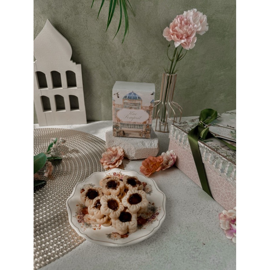 

PROMO !!! SALE TERLARIS HAMPERS LEBARAN IDUL FITRI PARCEL RAMADHAN SAJADAH KUE KERING READY