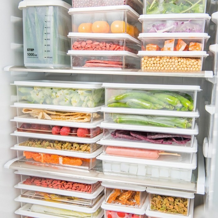 kotak penyimpanan makanan di kulkas / fridge storage box
