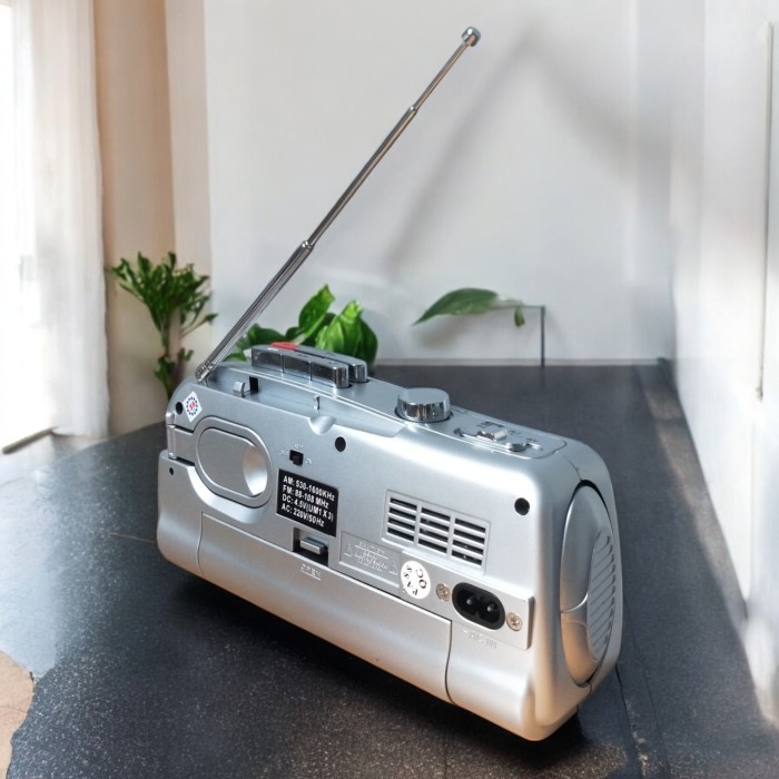 Radio Portable Tape Player FM AM Pemutar Kaset Pita
