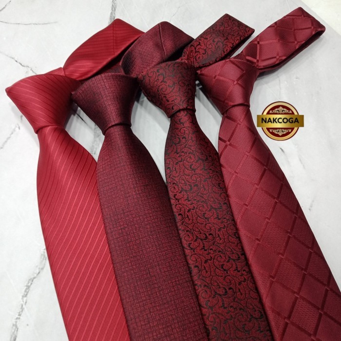 dasi merah maroon polos pria