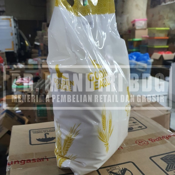 

BARANG TERLARIS GOLDEN EAGLE SEMOLINA GANDUM 2,5 KG