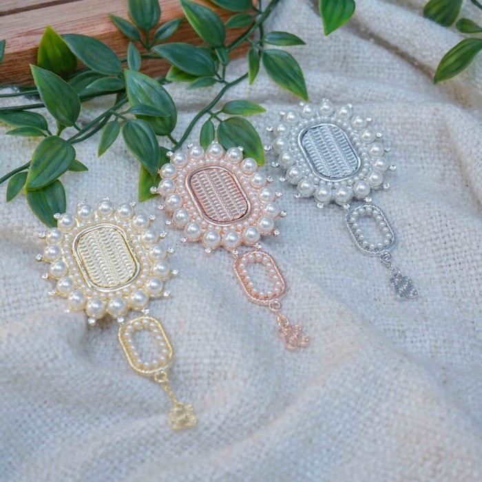 RESTU ANGGRAINI - TRIJATA BROOCH
