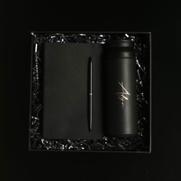 

THE EXECUTIVE / KADO ULANG TAHUN COWOK / KADO WISUDA / FAREWELL GIFT