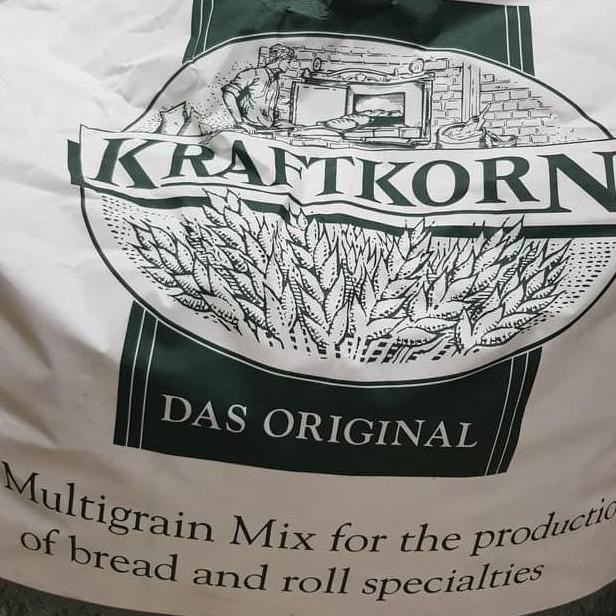 

Raftorn Multrain Tepung Roti Gandum Emaan 1Gr 1G