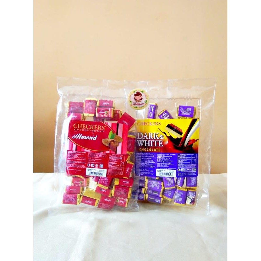 

Coklat Import I Checkers Mini Chunky Chocolate Almond, Dark &White 300gr Berkualitas