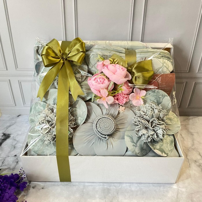 PAKET SESERAHAN PERNIKAHAN MUKENA PREMIUM