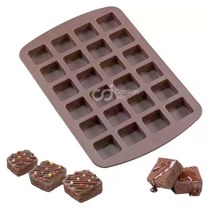 

TERLARIS CJ CETAKAN SILIKON COKLAT PUDING KUE BOX 3.5 X 3.5 X 1.5 CM 24 CAVITY