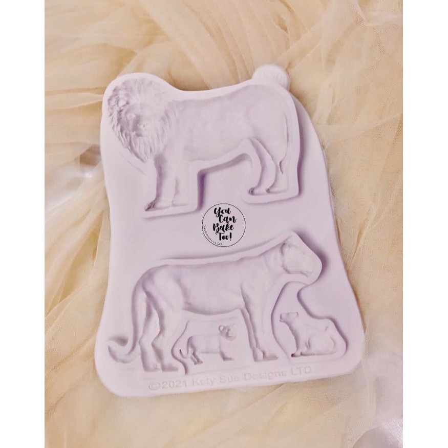 

TERLARIS PREMIUM LION & LIONESS MOULD