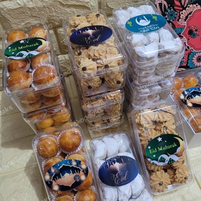 

Paket Kue Kering Lebaran Isi 3 Toples Original Dan Terpercaya