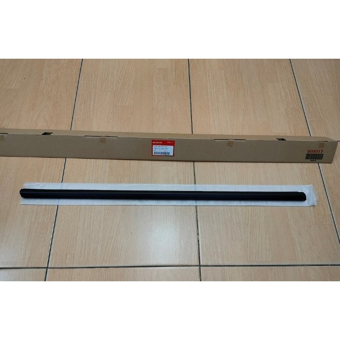 Karet Pelipit Kaca Jazz 2008-2012, Jazz GE8 Original Honda - DEPAN KANAN