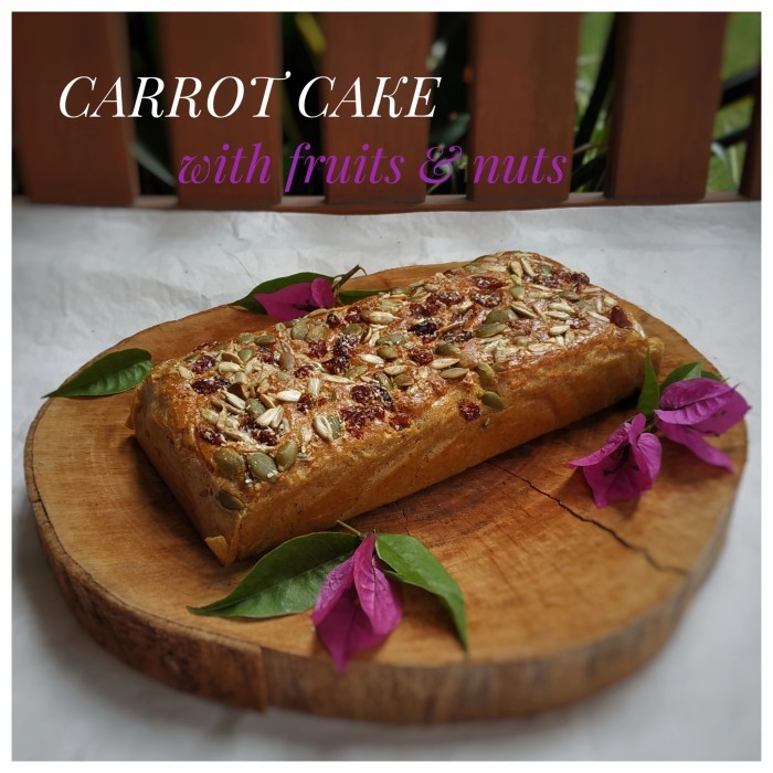 

KETO DEBM DIABETIC FRIENDLY CARROT CAKE WITH FRUITS AND NUTS