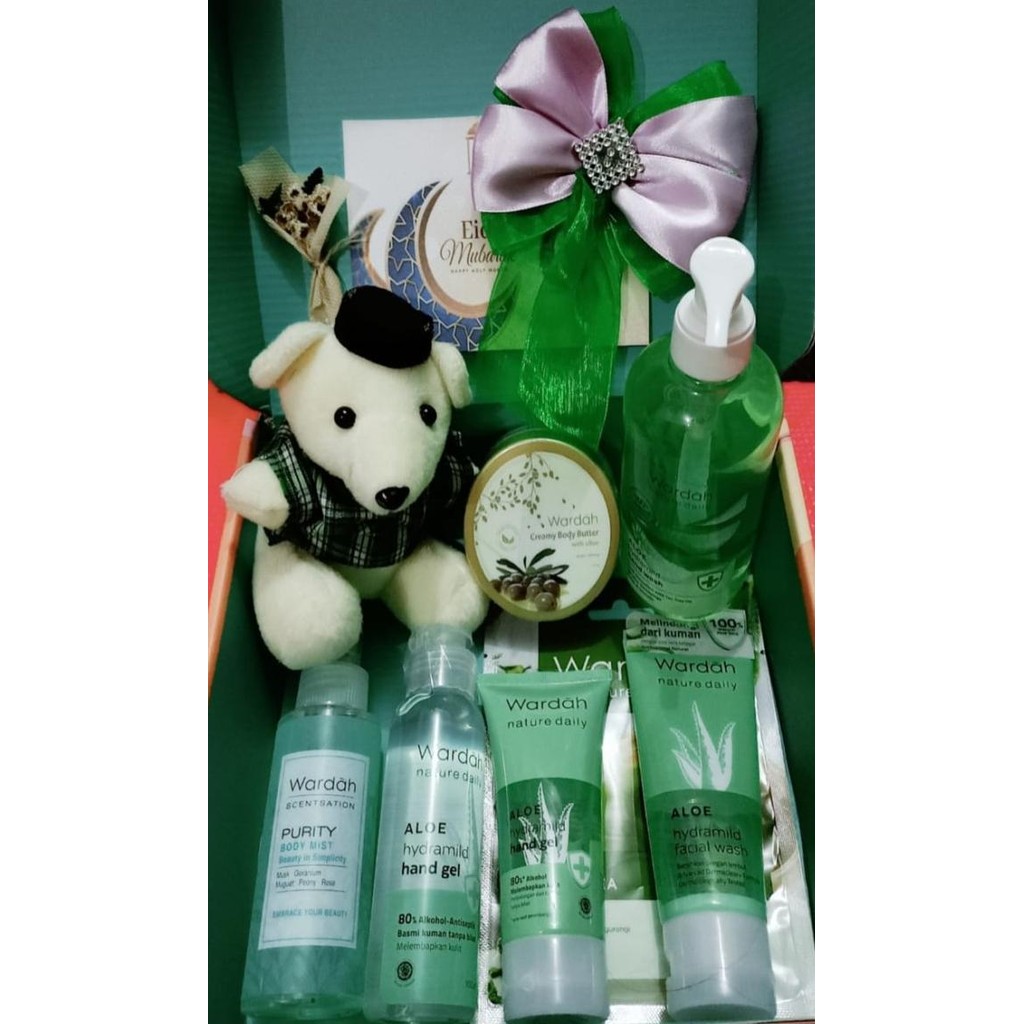 

Super Murah!, Parcel D - Kado Wardah +Kotak+ Kartu Ucapan Lebaran / Ulang Tahun
