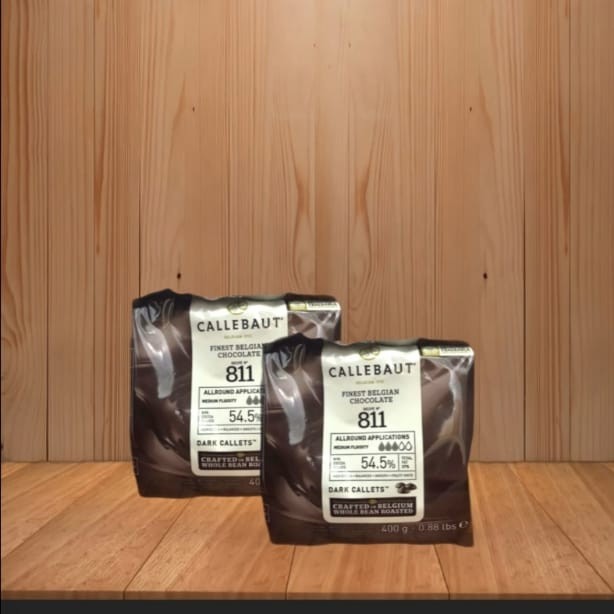 

TERLENGKAP Callebaut Dark Chocolate Chips 400gram