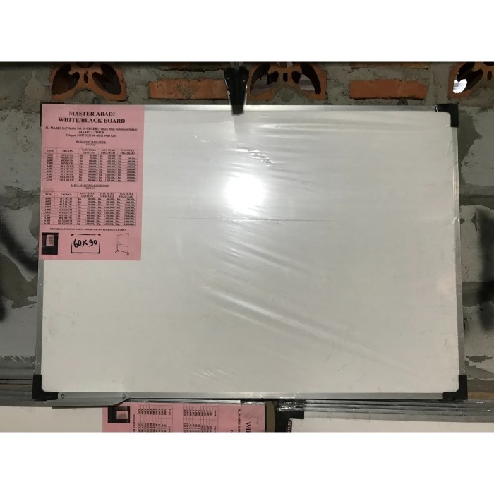 

whiteboard gantung 60x90