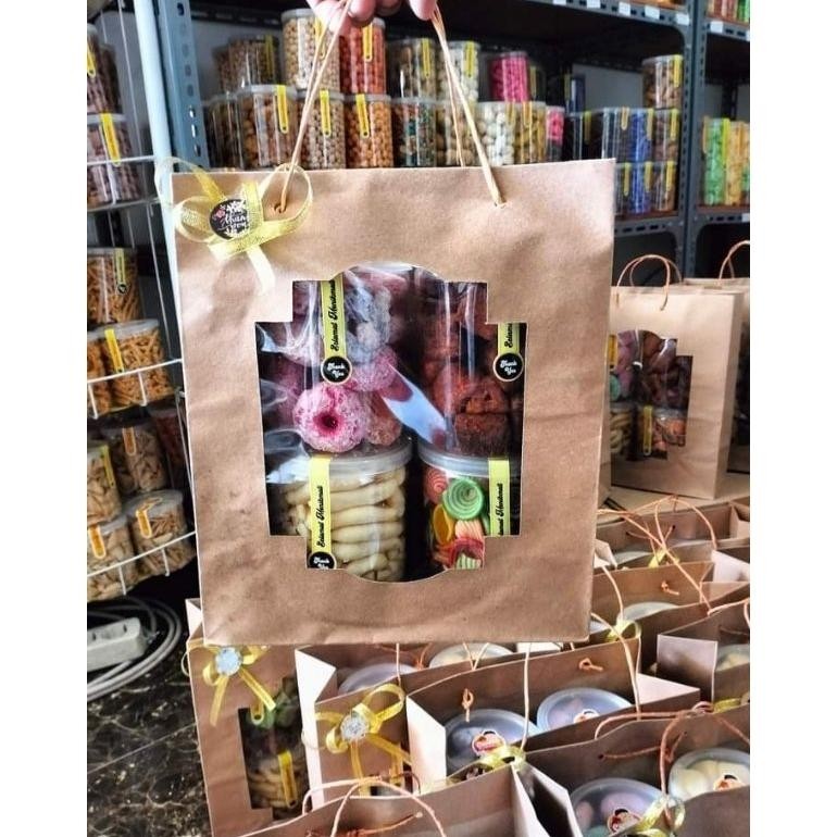 

ORIGINAL [FREE HANGTAG] Hampers Natal/Parcel Lebaran/Hampers Lebaran/Kue Natal/Marry Christmas/Snack Hampers/Hampers/Cemilan/Camilan/Hampers Snack//Parcel THR/Hampers THR/Cemilan/Jajanan/Snack Murah/Snack Lebaran/Snack Ramadan/Cemilan Snack Makanan