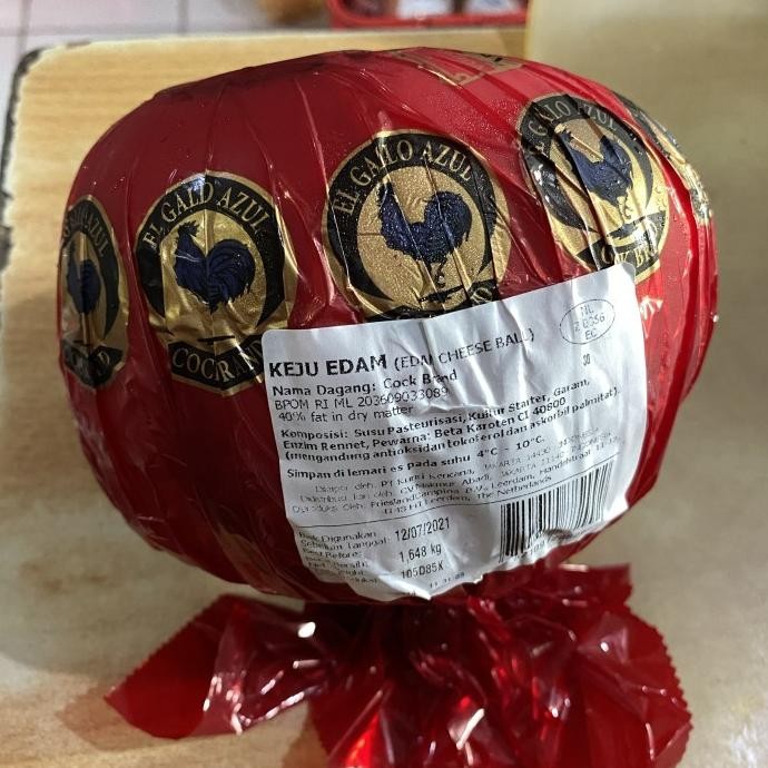 

EDAM BALL KEJU EDAM AYAM EMAS HOLLAND / BOLA UTUH