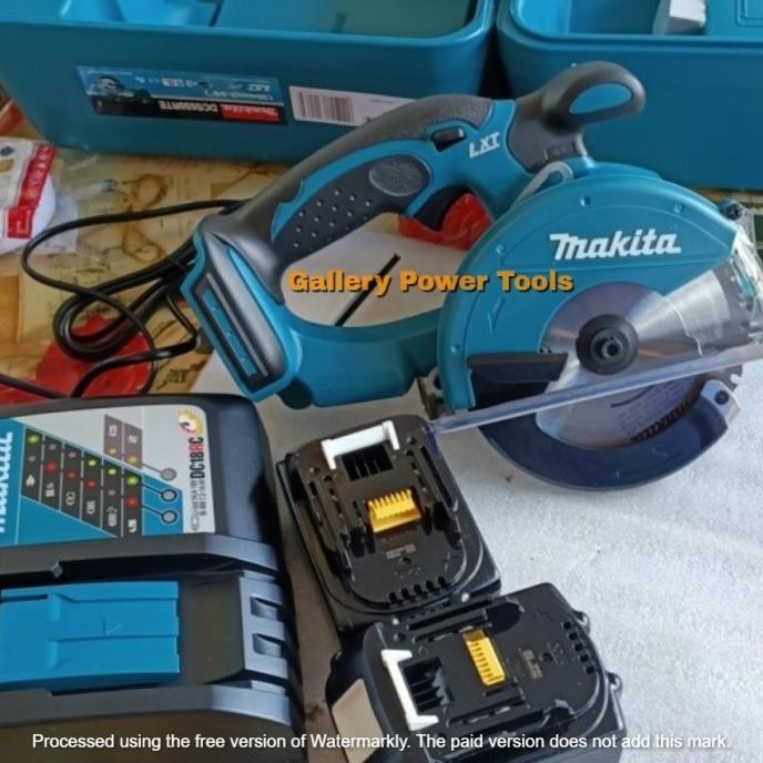 

SIAP KIRIM MESIN PEMOTONG BESI CORDLESS DCS550 BAR CUTTER CORDLESS MAKITA DCS 550