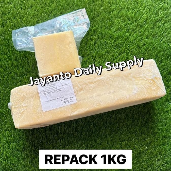 

SIAP KIRIM MOZZARELLA SAPUTO 1KG REPACK / KEJU MOZARELLA CHEESE IMPORT - HALAL