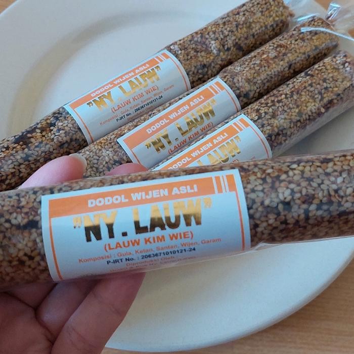 

Produk Viral Dodol Betawi Asli Wijen Ny Lauw (Lkw) Packing Aman