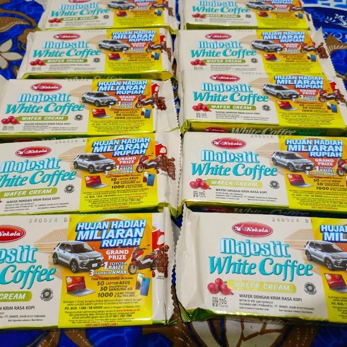 

Produk Terbaru Wafer White Coffee Wafer Majestic 1 Dus Isi 30 Pcs Food Camilan Snacks Packing Aman