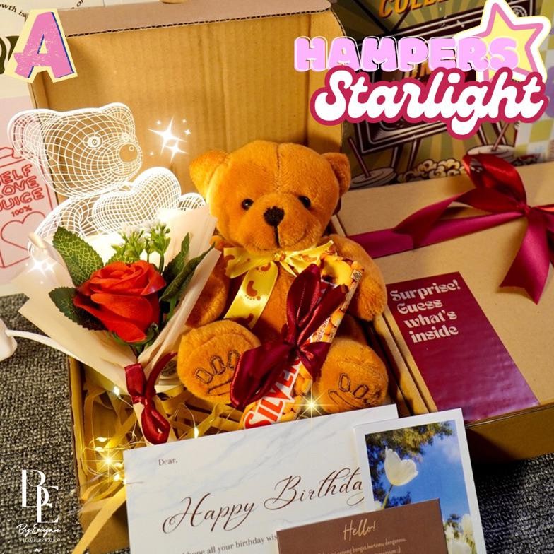 

SPECIAL Hampers Kado Cewek Hadiah Ulang Tahun Gift Box Kado Wisuda Anniversary Valentine Birthday Skirpsi Sempro Premium Bermanfaat Unik Murah Hemat Bermanfaat Spesial Buket Tas dan Hadiah Pesta Starlight gd-90