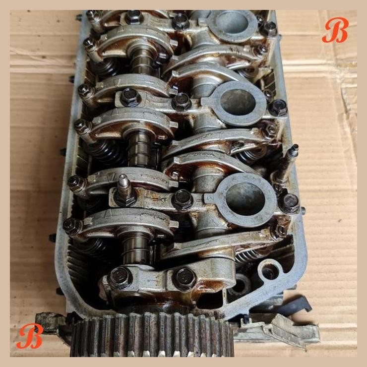 [2SM] CYLINDER HEAD HONDA GRAND CIVIC