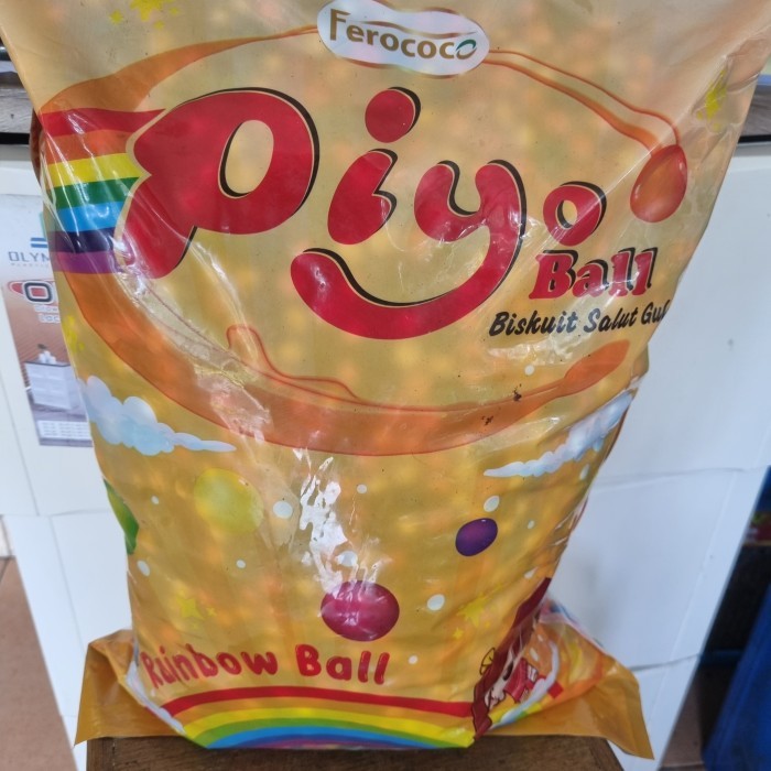 

Biskuit Bola Warna Warni Piyo