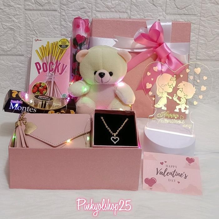 

Kado Ulang Tahun Kado Valentine Kado Anniversary Hampers Ulang Tahun