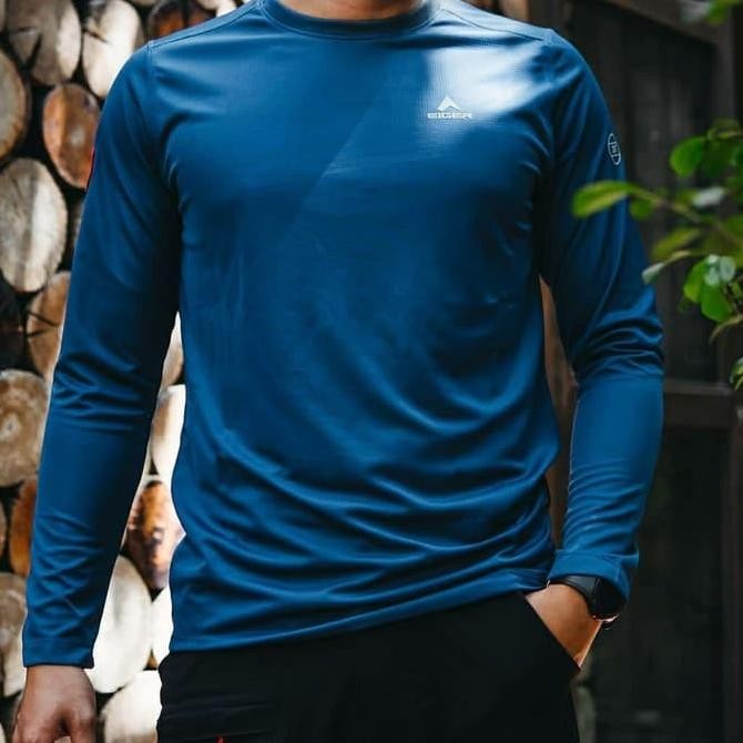 Kaos Eiger 28 Gunung Tech Tees (910004683) Terlaris