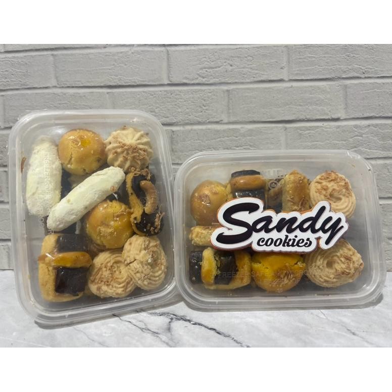 

SANDY MIX COOKIES PREMIUM TESTER 250 ML NASTAR / KASTENGEL / PUTRI SALJU / SAGU KEJU / COKLAT PITA / COKLAT ALMOND / MEDE KEJU / NASTAR DAUN / ALMOND CLASSIC / CHOCO CHEESE MEDE