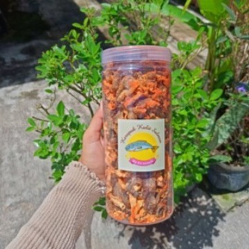 

TERBARU Keripik Kulit Ikan Salmon Kemasan Toples Besar 175 gr Cemilan Enak