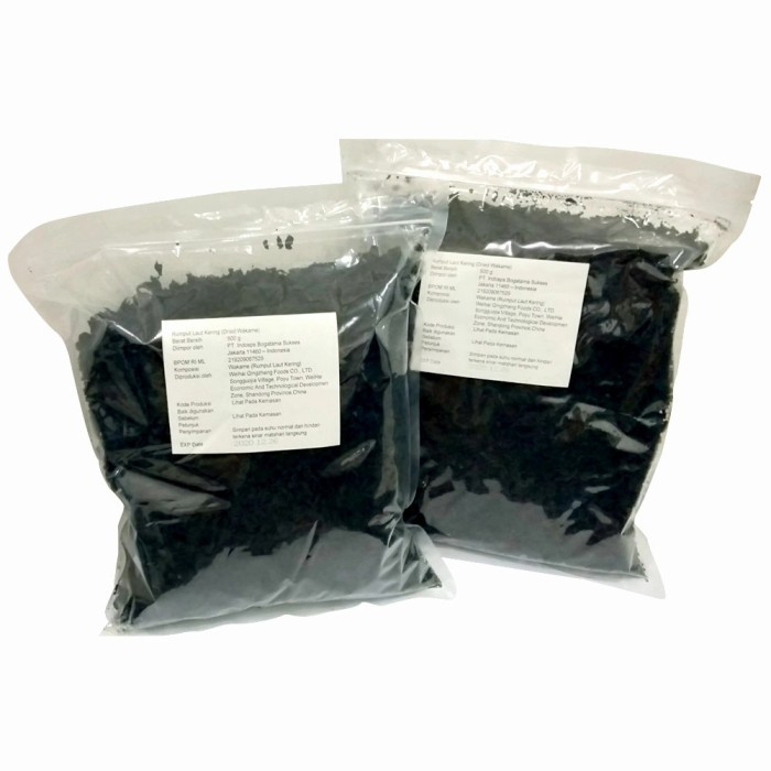 

DRY CUT WAKAME 500GR / RUMPUT LAUT KERING / DRIED SEAWEED 500 GRAM