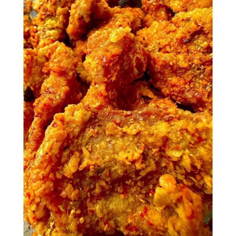 

KERIPIK KULIT AYAM REMPAH DAUN JERUK KEMASAN 110GR