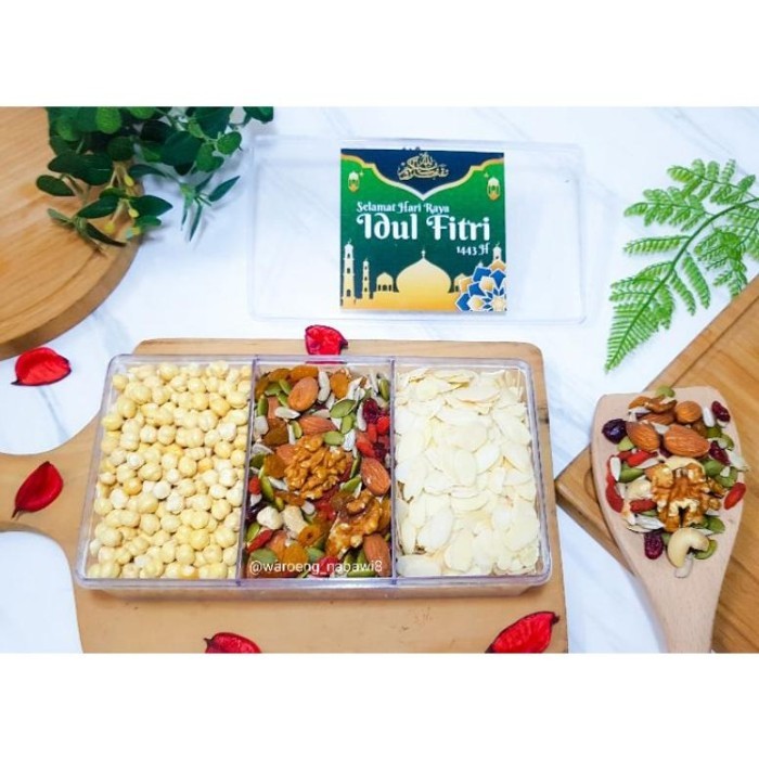 

New! Hampers Idul Fitri / Parcel Lebaran / Paket Sekat 3 B Mix Trail Lebaran