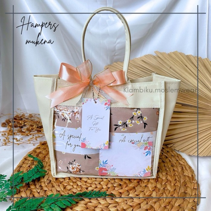 

New! Hampers Guru Kado Guru Idul Fitri Mukena Sajadah Bingkisan Lebaran Kado Parcel Lebaran