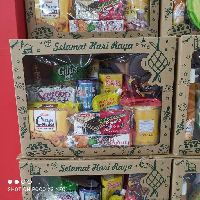 

Parcel Paket Hampers Parsel Lebaran Murah L SS99